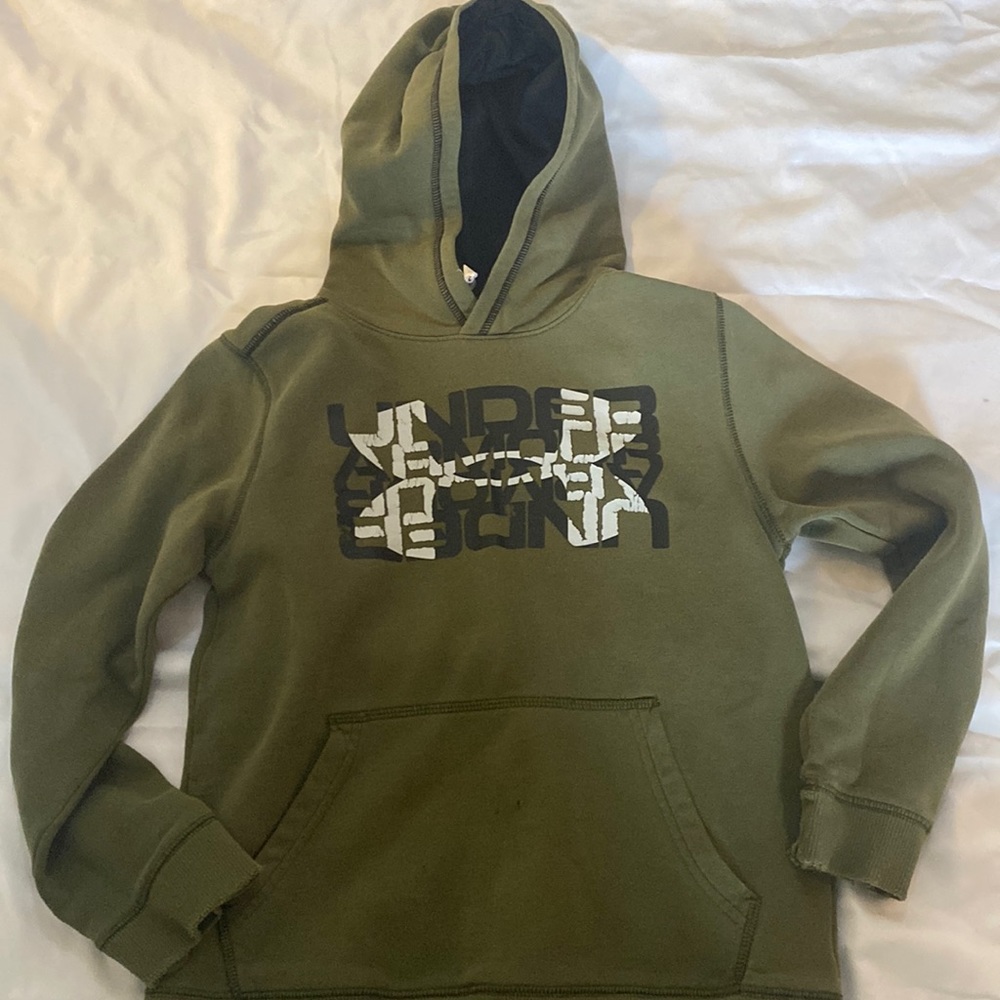 Under Armor Sweatshirt